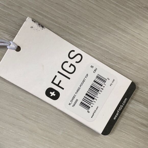 FIGS Chisec™ Three-Pocket Scrub Top NWT S Ceil Blue - Picture 7 of 8